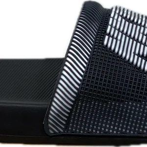 CLAQUETTE NKRE noir et blanc