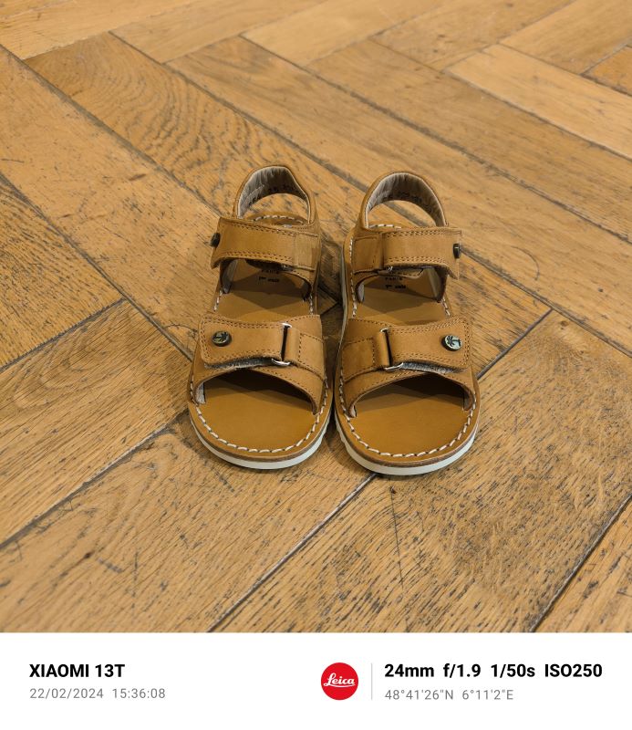 POM D’API WAFF EASY camel sandale garçon