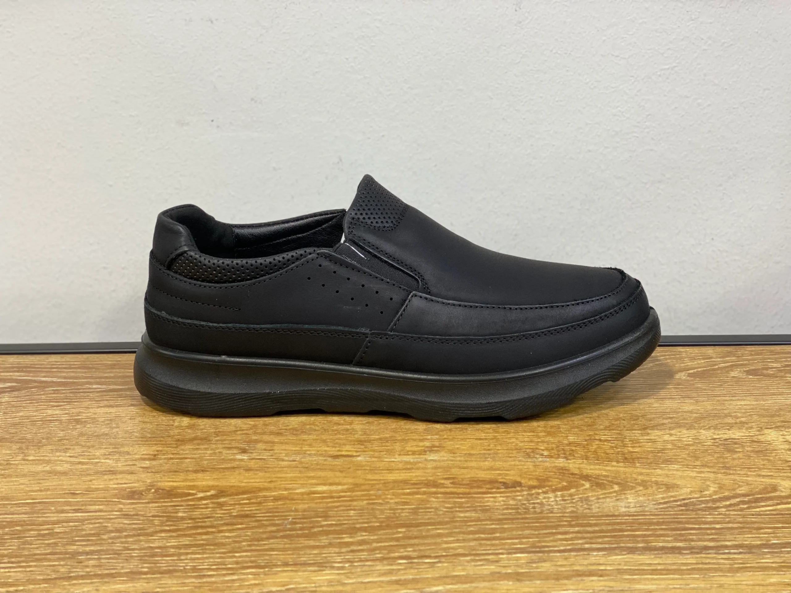 RUGATTI NOIR TS24-7 – Image 3