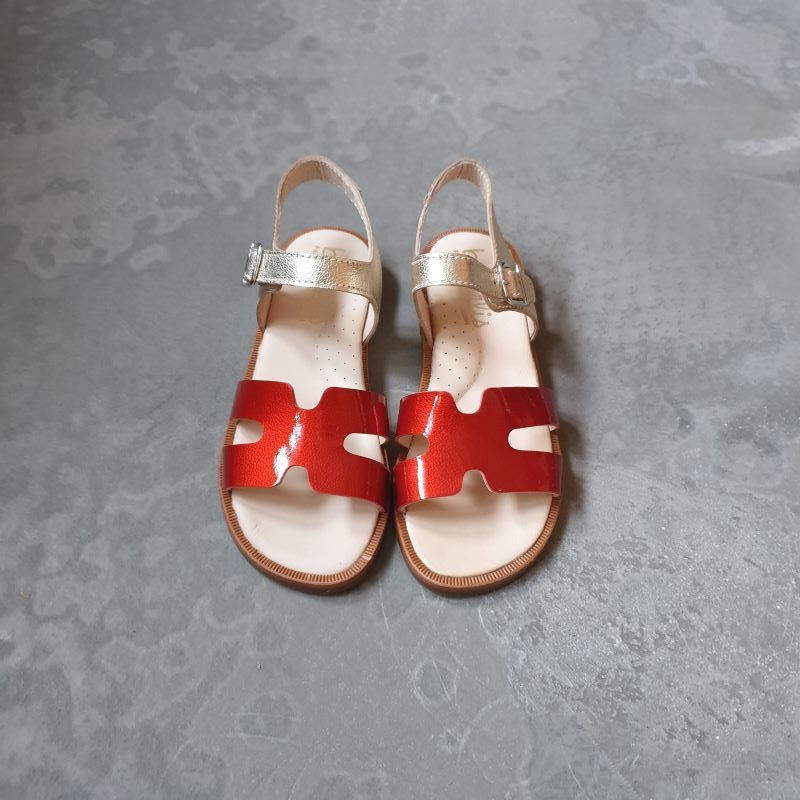 BEBERLIS sandale fille or et rouge – Image 2