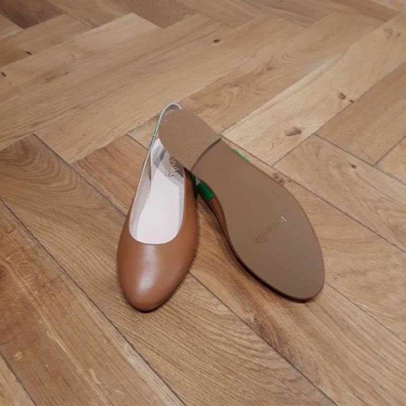 BEBERLIS CHAUSSURE ballerine 21950 camel et vert – Image 4