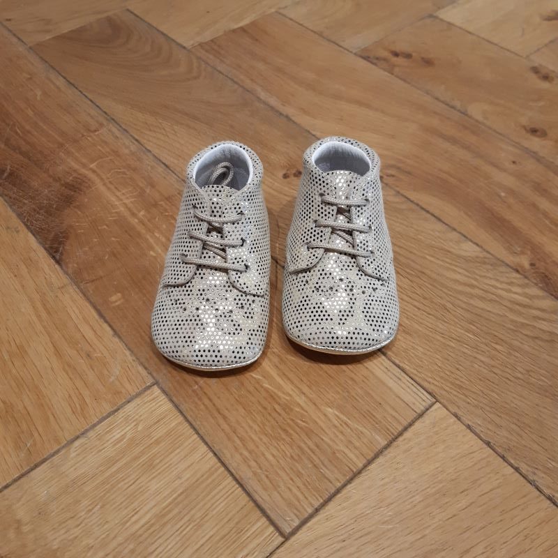 BEBERLIS CHAUSSURE LAYETTE LOGIPI BRILLANT BOTTILLON LACET