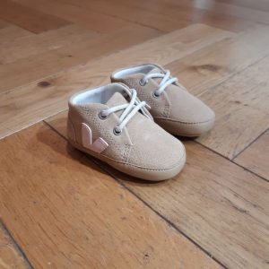VEJA BABY SUEDE desert petale