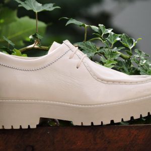 NERO GIARDINI (8002) Vernis couleur : Beige