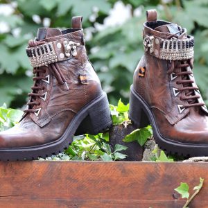 ELUE PAR NOUS (Parteur) Couleur : Marron