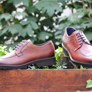 FLUCHOS (31441) Couleur : Marron