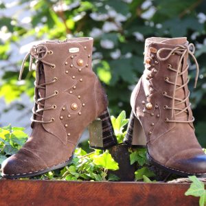 LAURA VITA (Maeleo 09) Couleur : Taupe