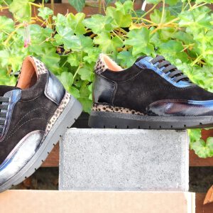 Folie&rsquo;s (Pibal) Couleur : Noir