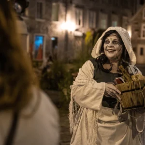 Billet pour une visite animée pour 3 personnes - Les Promenades Fantômes