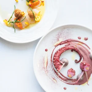 Apéro, table d'hôte et bouteille de Vin pour 2 personnes - La fenouillière