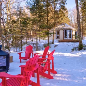 Nuitée en yourte pour 2 à 4 personnes - Hébergement du Lac Copping