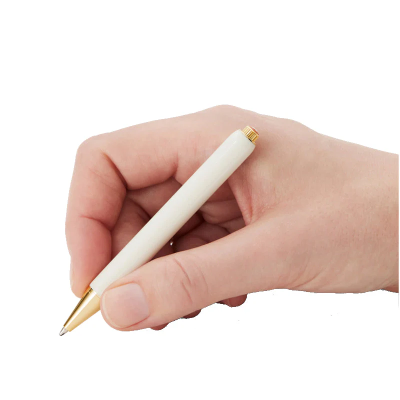 Stylo bille couleur ivoire Montblanc Heritage Rouge et Noir « Baby » Édition Spéciale – Image 3