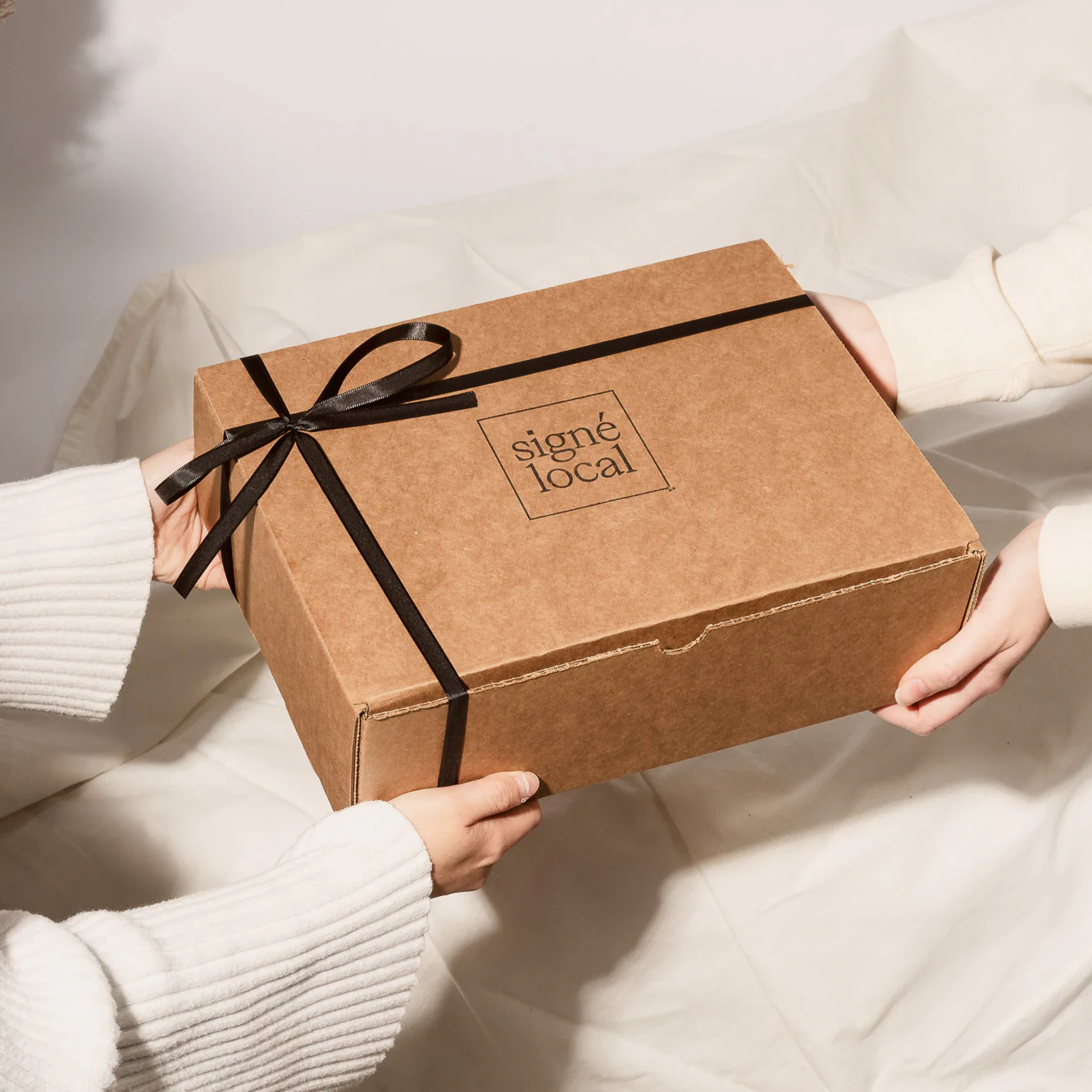 Boîte cadeau (peut contenir jusqu'à 7 produits en moyenne) – Image 3