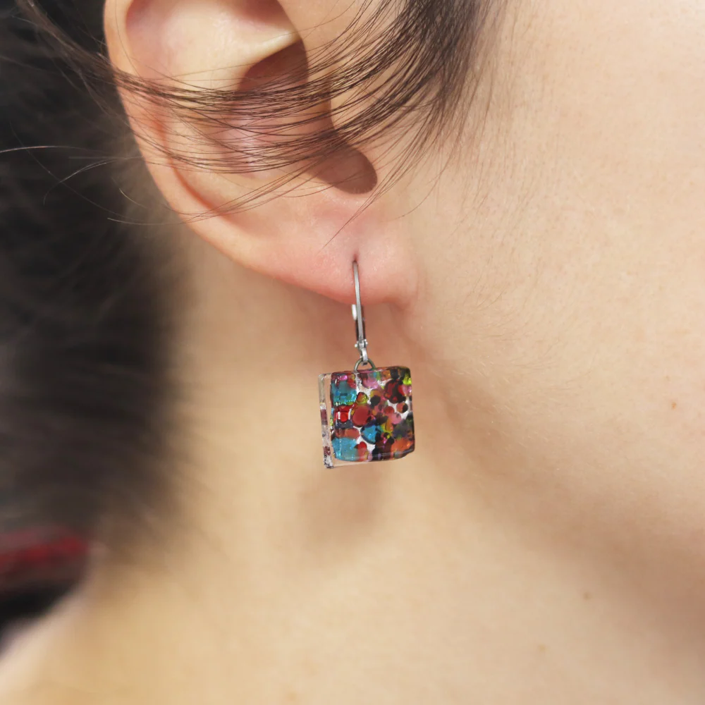 Boucle d'oreille à motif suspendu | Choisissez votre couleur – Image 8