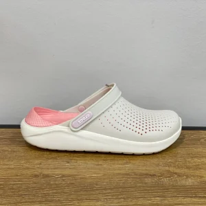 crocs Gris clair et saumon et blanc